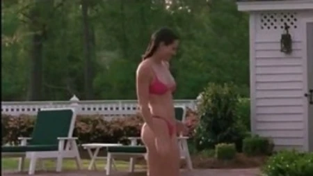 jessy looking at her sexiest in the movie summer catch