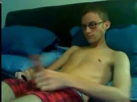 skinny gay dude masturbating at chat