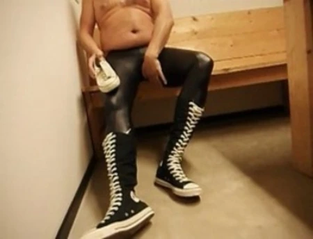 black and white converse chuck taylor all stars