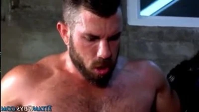 well hung security guard jizzes bear after sucking and fucking