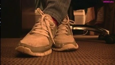 messing around with jasmine's nike sneakers