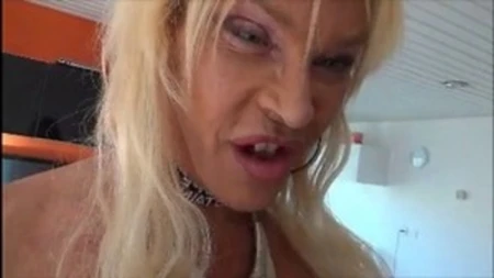 first time anal in chastity cage, i love it je suis une salope putain, parle cru