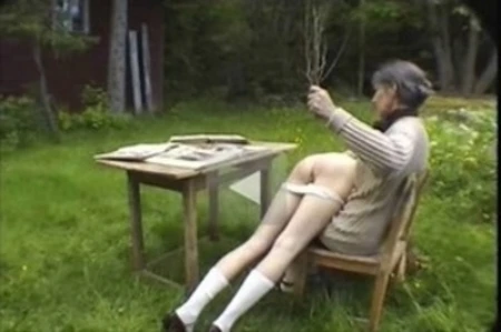grandma switches her over the knee