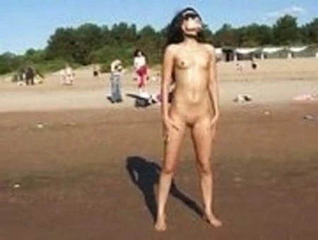 teen bare their bodies at a nudist be