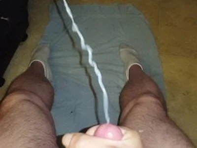 shooting about 4 feet. massive shot